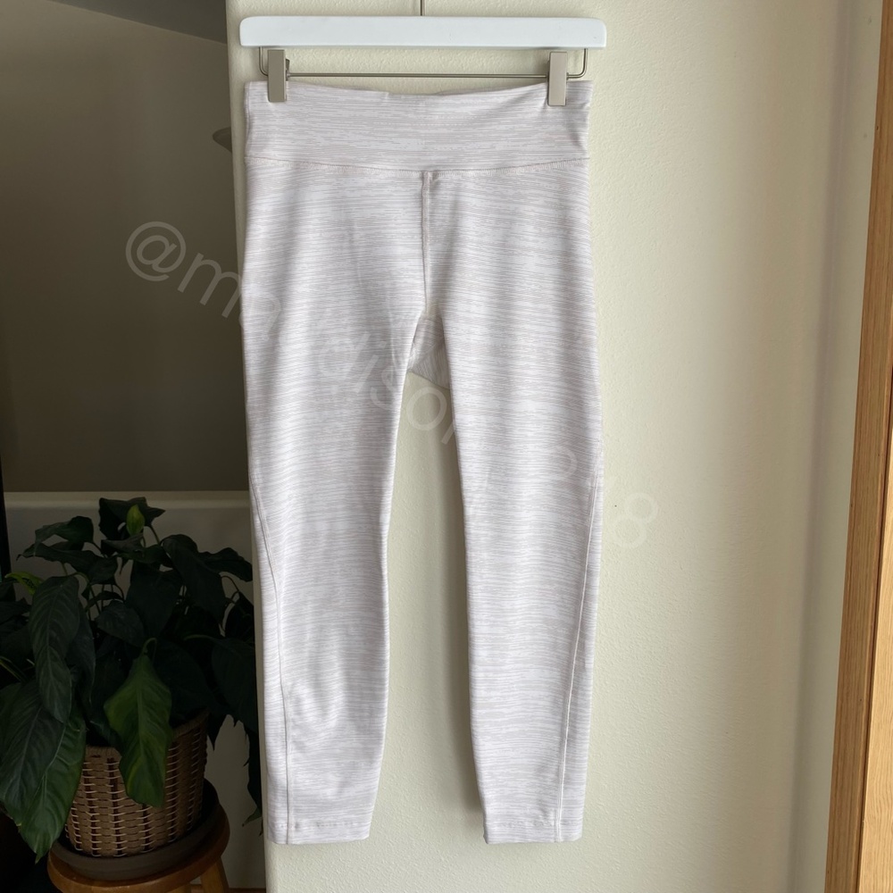 Outdoor Voices TechSweat Flex Leggings in White Sand Medium